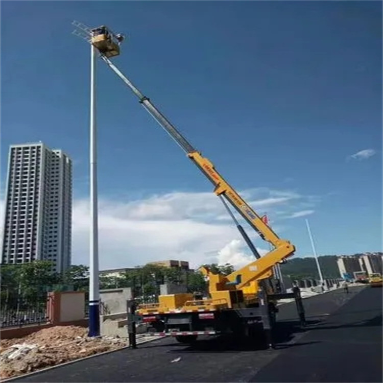 华蓥维修路灯的曲臂升降车出租