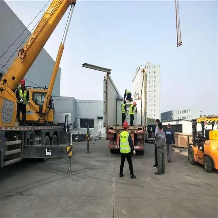 华蓥如何找到附近的吊车救援服务